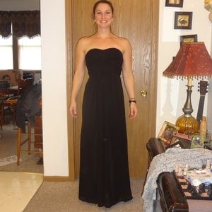 DAVID’S BRIDAL LONG STRAPLESS CHIFFON DRESS